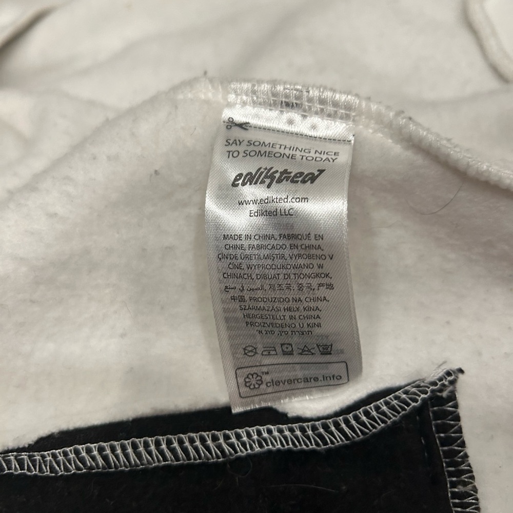 Edikted - Rodeo Oversized Sweatshirt Jacket - Picture 7 of 7